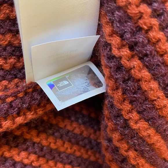 The North Face Purrl Stitch Infinity Scarf - Picture 6 of 6